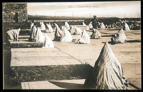 Femmes du sud tunisien au cimetière
